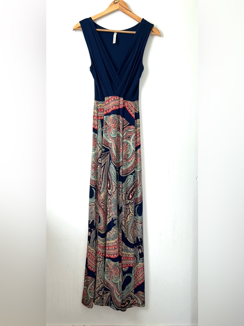 Gilli Navy Paisley Surplice Boho Maxi Dress Size 5/6